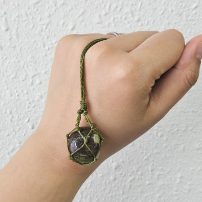 [隨機出貨] 龍血石 Dragon's Blood Jasper（滾石）