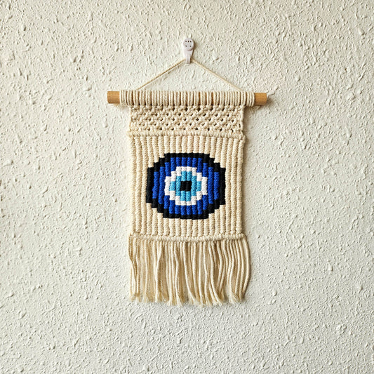 [PixelArt] 土耳其藍眼 Wall Hanging