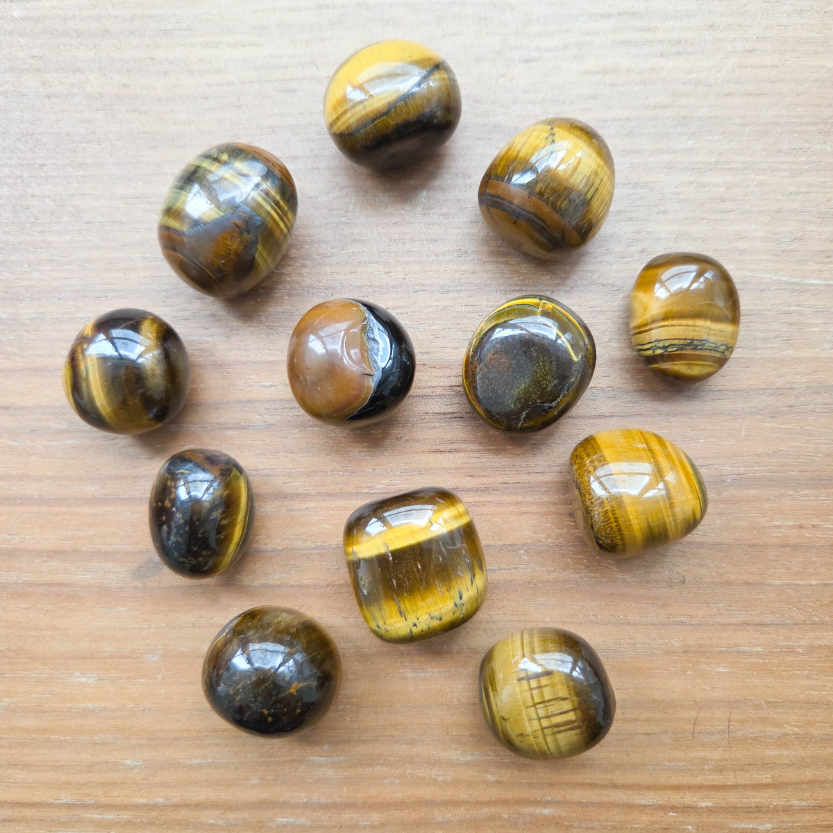 [隨機出貨] 虎眼石 Tiger's Eye（滾石）