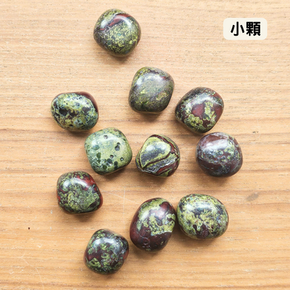 [隨機出貨] 龍血石 Dragon's Blood Jasper（滾石）
